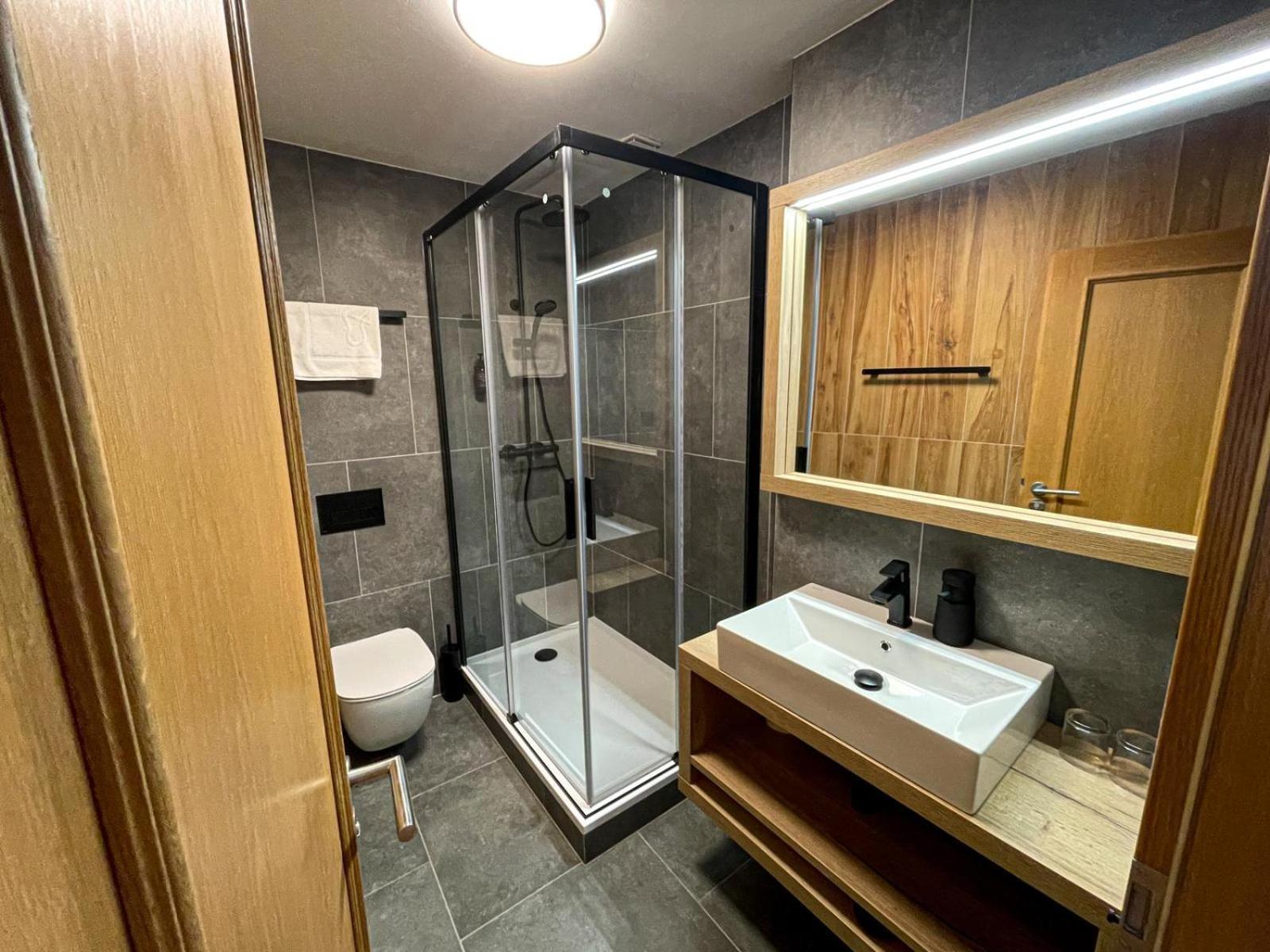 Wellness Hotel Grand Spindleruv Mlyn Exterior photo